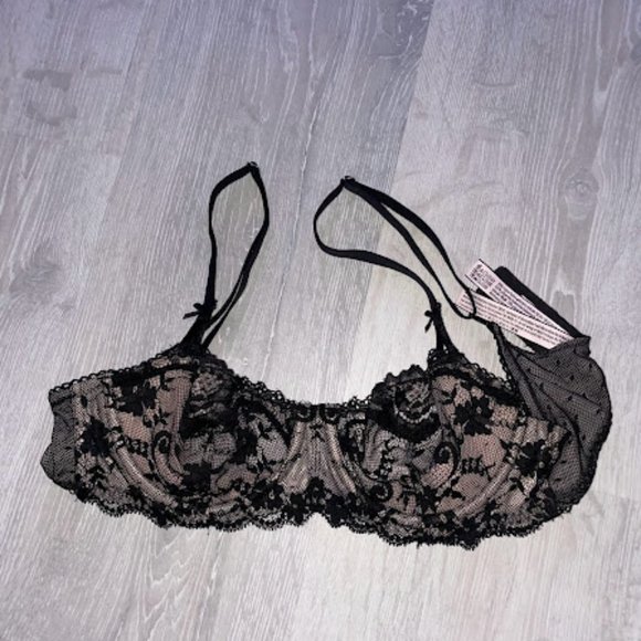 Victoria's Secret Black Lace Bra - Picture 3 of 5
